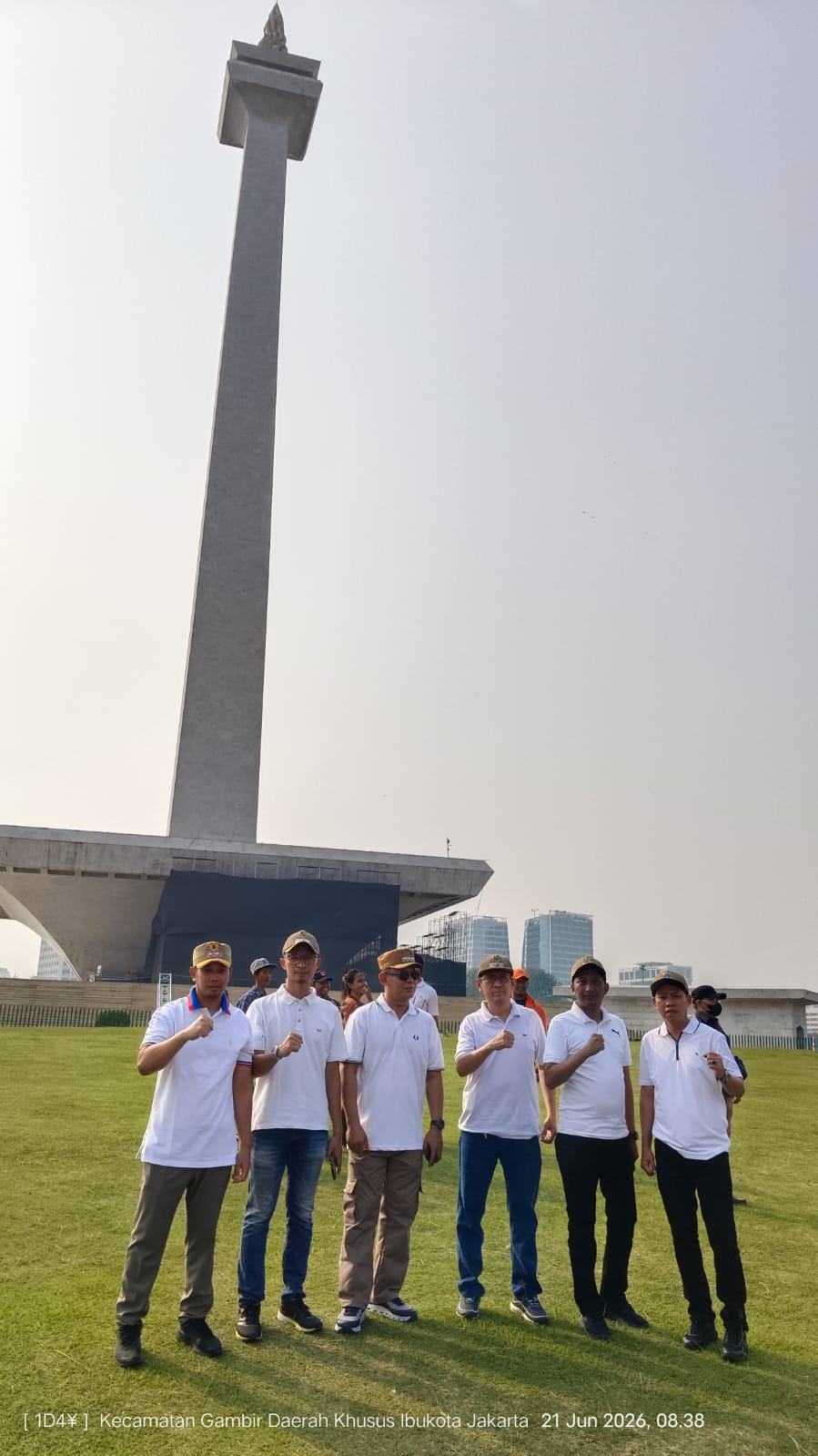 Kelurahan Papanggo Ikuti Apel Siaga “Jaga Jakarta Pilah Sampah” Tahun 2026 di Monas 7