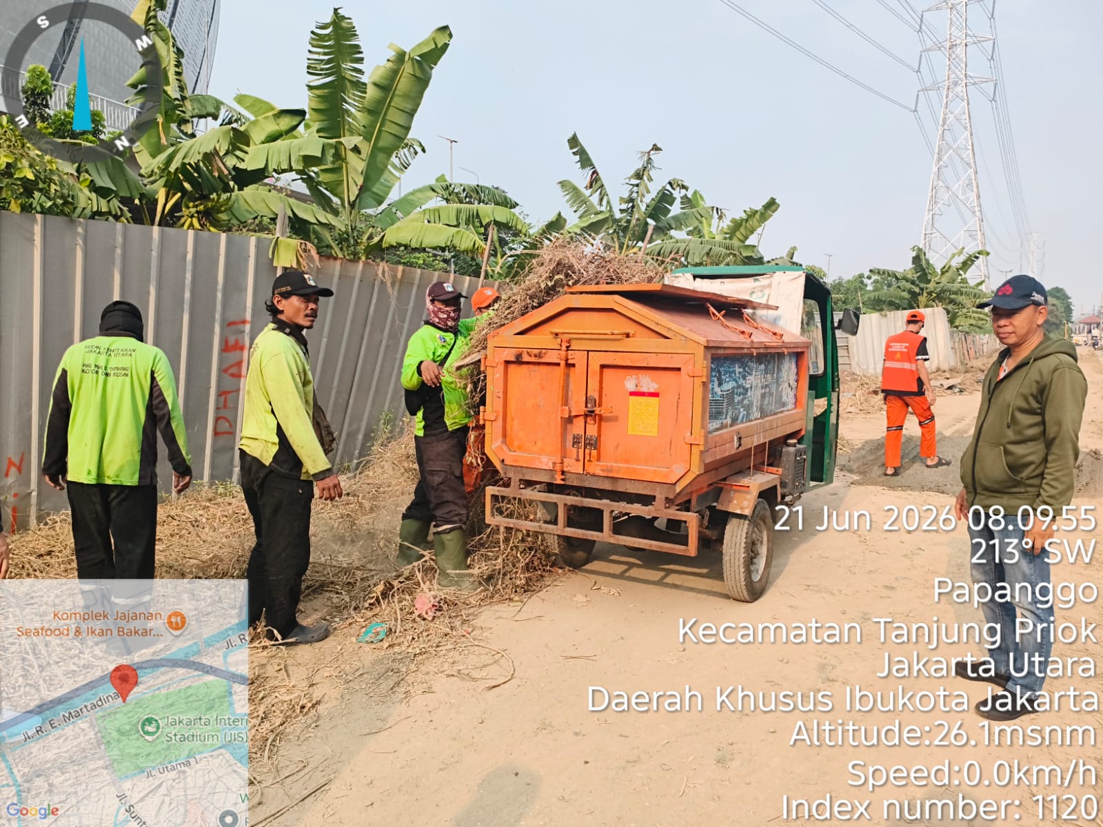 Kerja Bakti di Kawasan Utara JIS Dukung Persiapan Peresmian Stasiun JIS 3