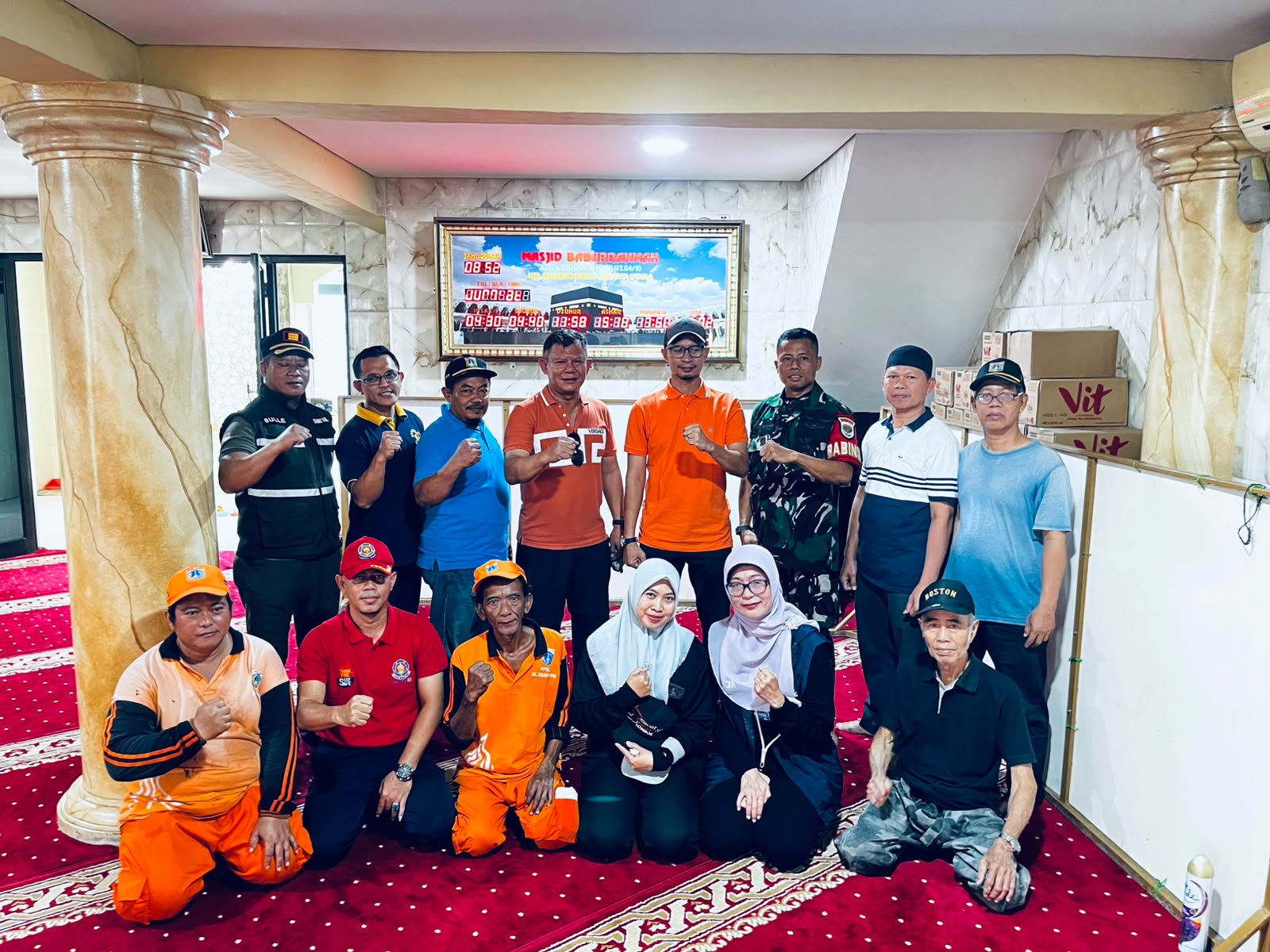 Pelaksanaan Kegiatan Bersih-Bersih Rumah Ibadah di Wilayah Kelurahan Tanjung Priok 3