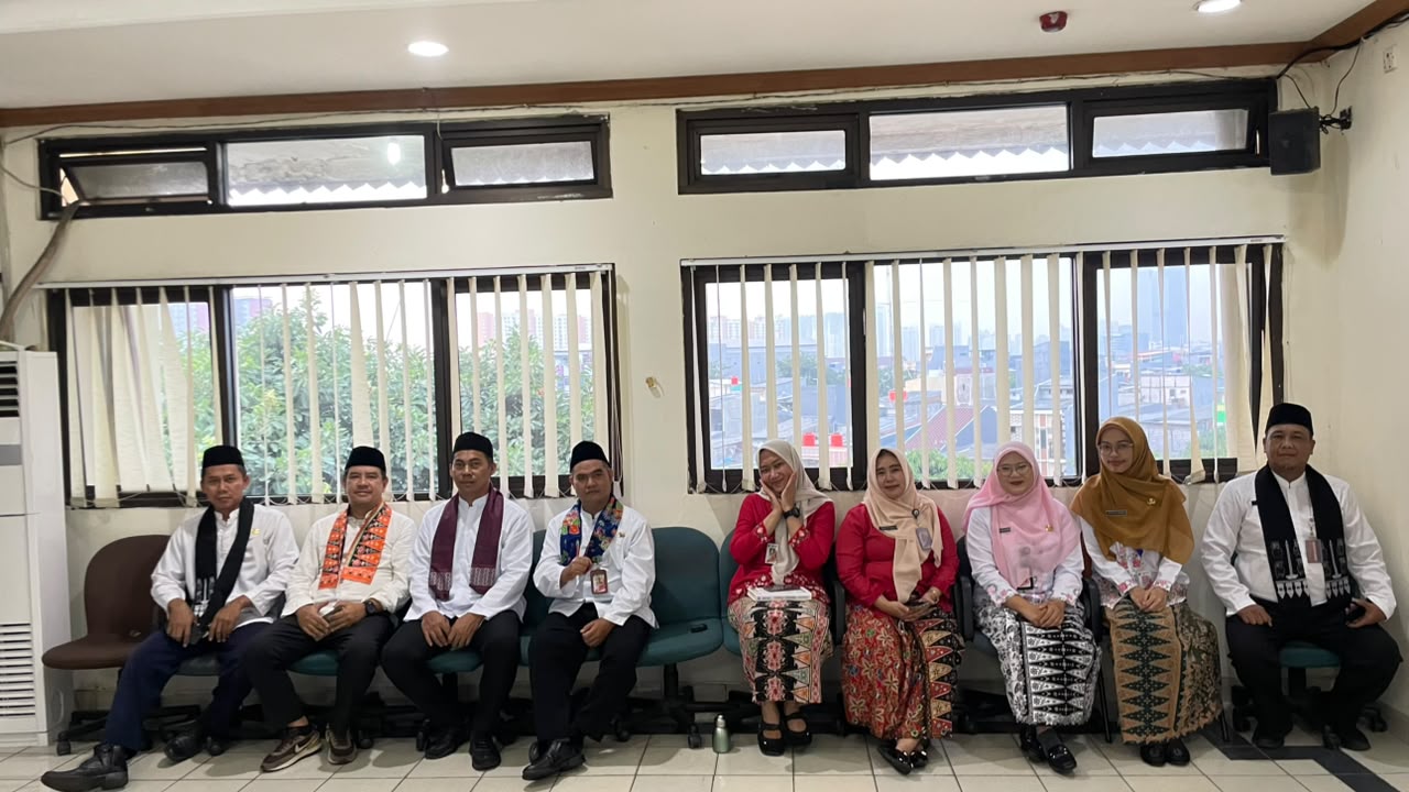 Upacara melalui kanal youtube Pemprov DKI Jakarta. 1