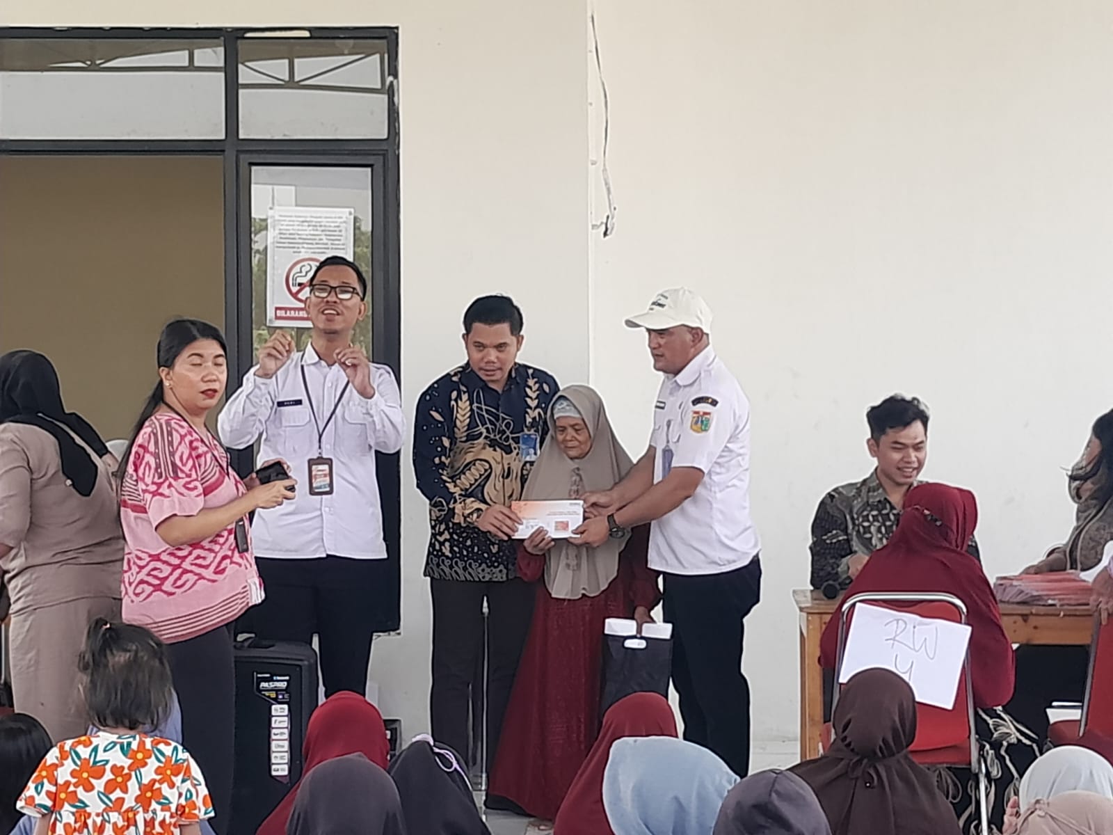 Permudah Akses Bantuan Sosial, Distribusi ATM Lansia Wujudkan Pelayanan yang Lebih Tepat dan Inklusif 1