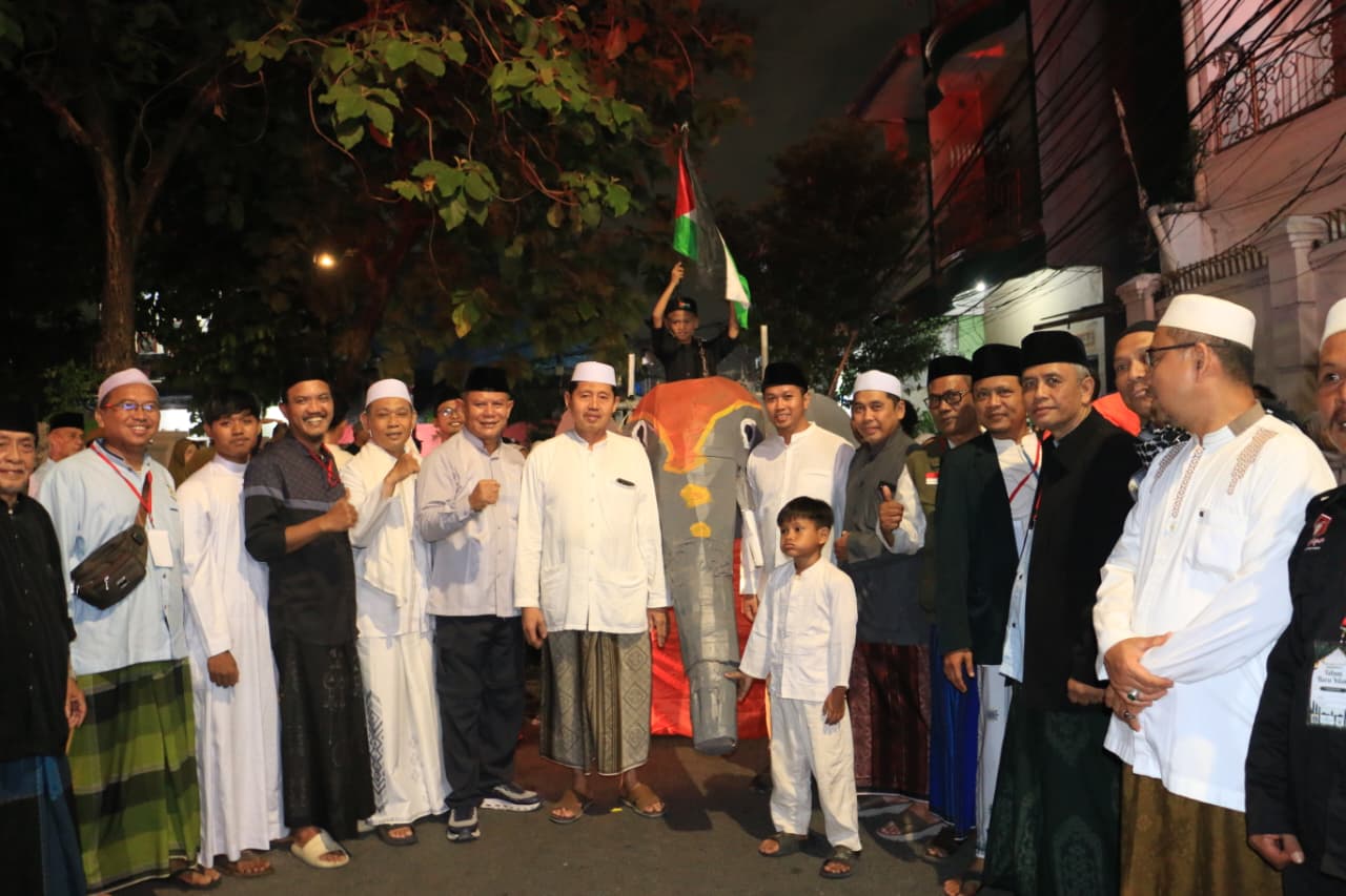 Kelurahan Sunter Jaya Gelar Pawai Obor Sambut 1 Muharram 1448 H 6