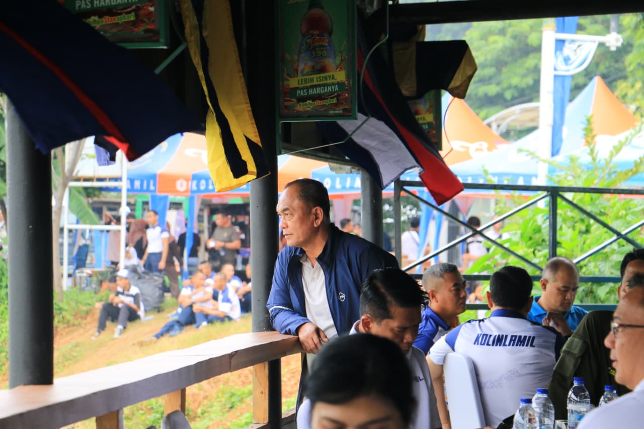 Sinergi Tanpa Batas! Tiga Pilar Bersama Warga Gelar Karya Bakti Kolinlamil 1