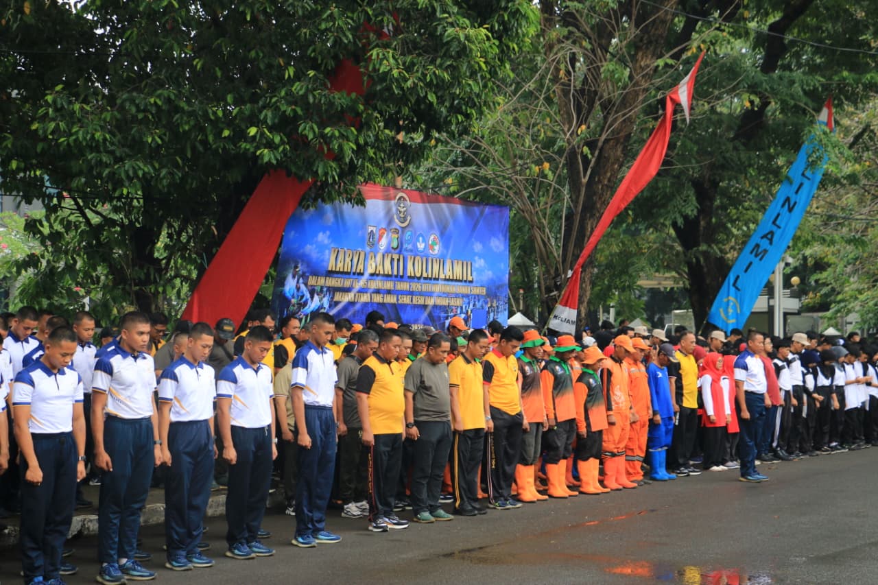 Sinergi Tanpa Batas! Tiga Pilar Bersama Warga Gelar Karya Bakti Kolinlamil 8
