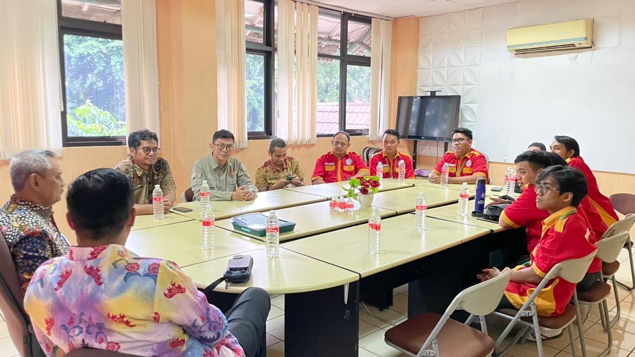 Penutupan Pelatihan Desain Grafis Muda Program Mobile Training Unit (MTU) Angkatan I Tahun 2026 di Kecamatan Pademangan 1