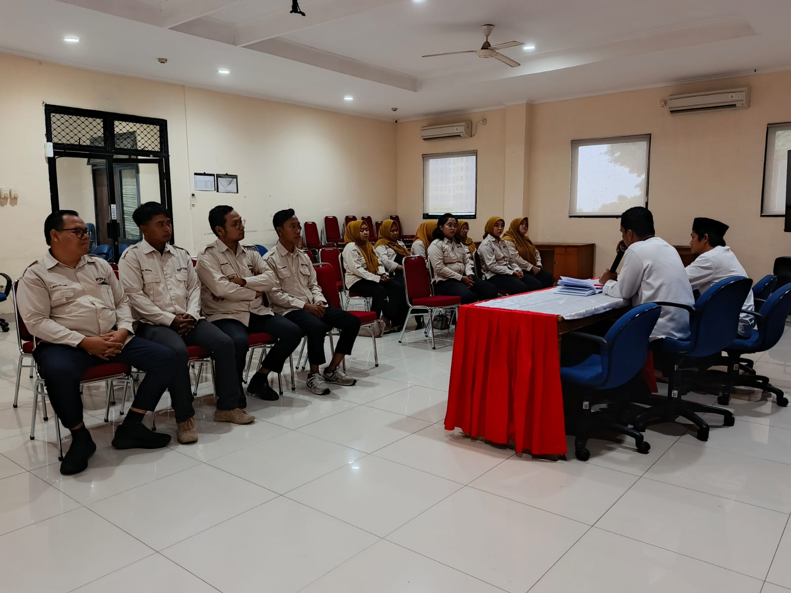 PEMBINAAN PENGELOLA RPTRA KELURAHAN ROROTAN 1