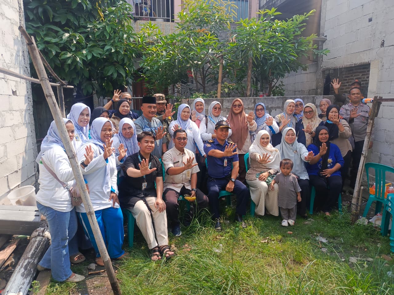 Gerakan PSN di RT 05 RW 01 Kamal Muara Perkuat Upaya Pencegahan DBD Melalui Kolaborasi dan Edukasi Warga 1