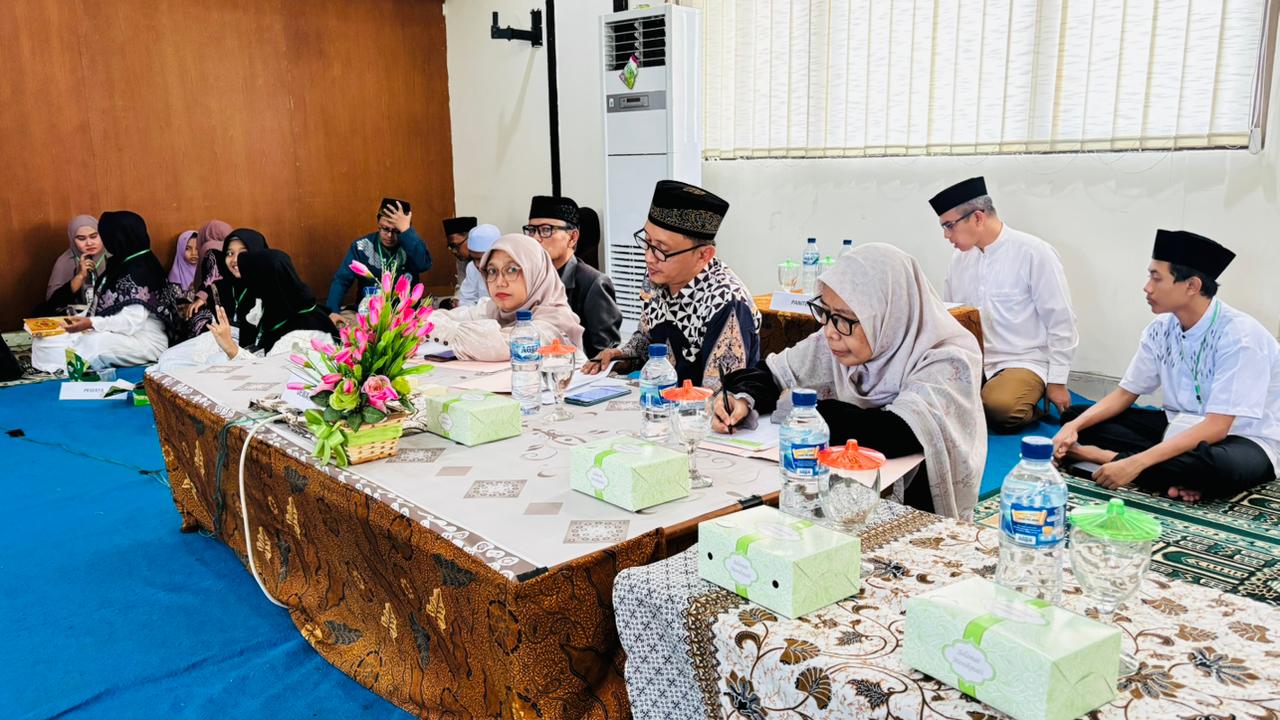 Musabaqoh Tilawatil Qur'an (MTQ) Piala Gubernur DKI Jakarta Tahun 2026 (Juara 1 s/d Juara 3 Anak-Anak dan Dewasa) Tingkat Kelurahan Pademangan Barat. 5