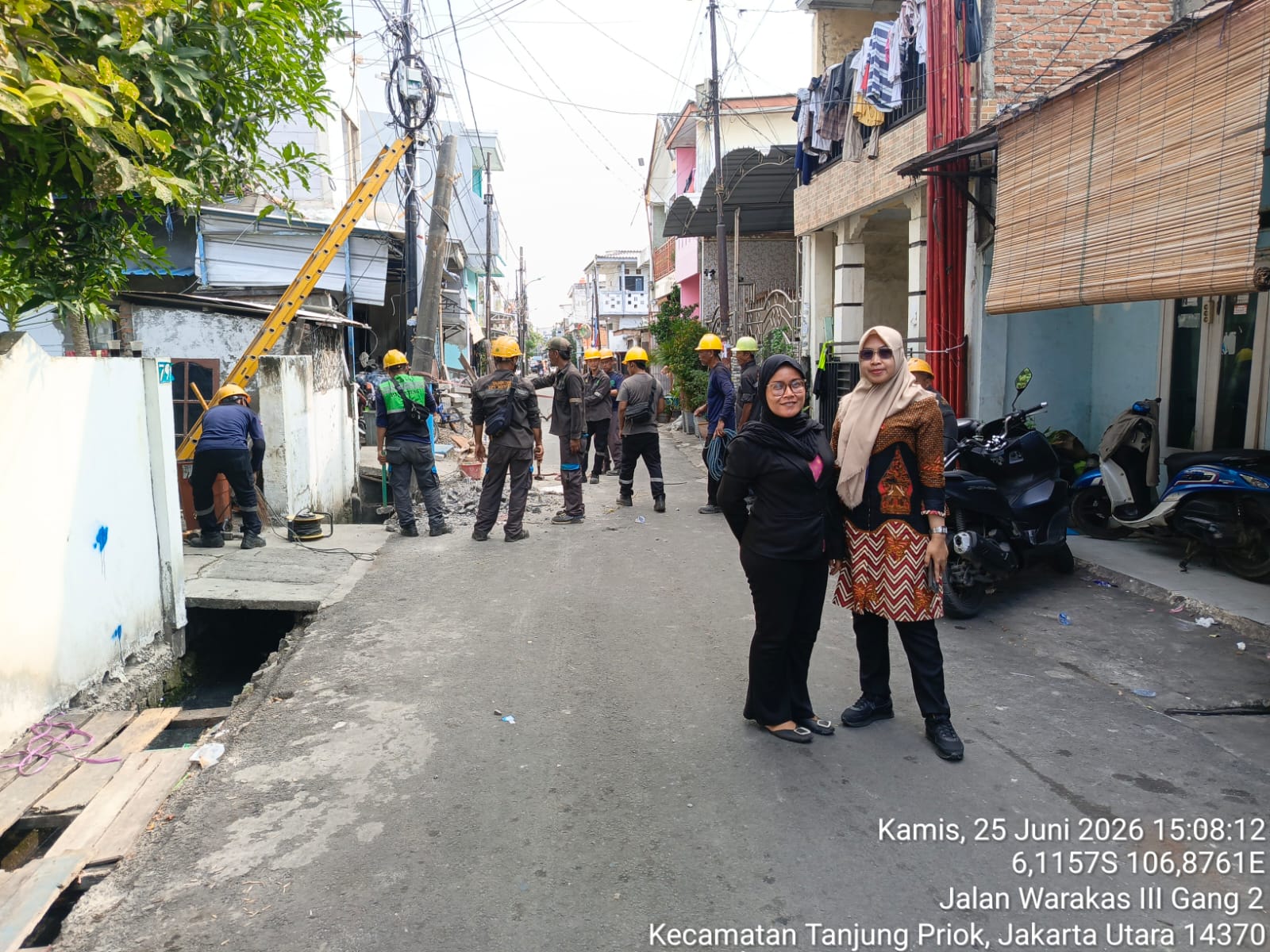 Monitoring Pergantian Tiang Listrik PLN dan Koordinasi Pemasangan PJU di RW.04 RT.07 Kelurahan Tanjung Priok 1