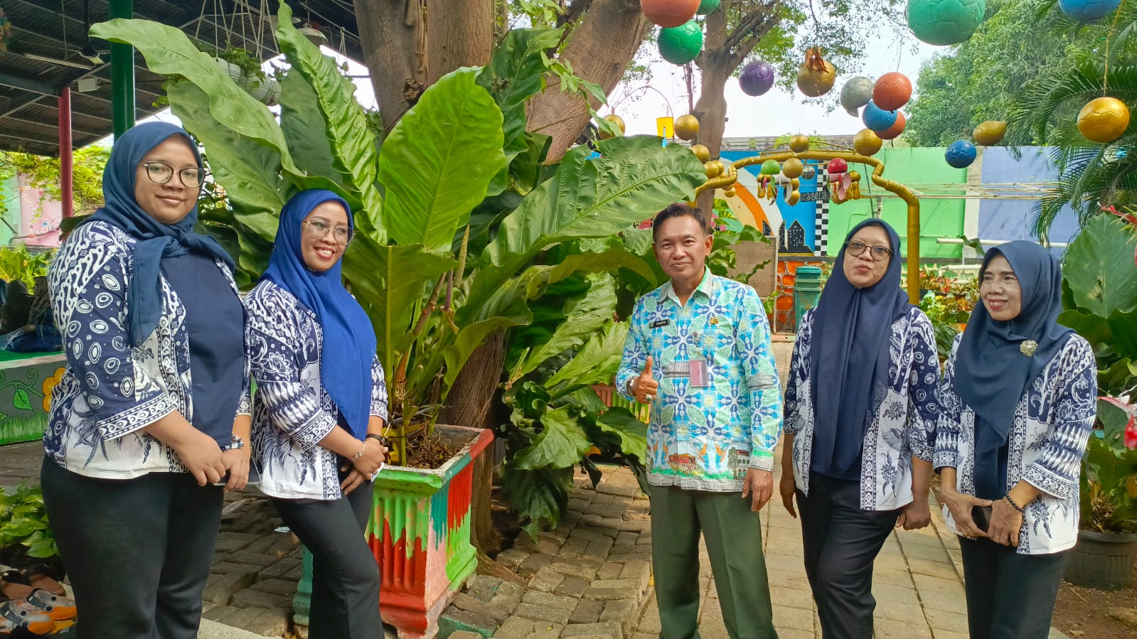 Monitoring RPTRA Rasela, Lurah Rawa Badak Selatan Pastikan Fasilitas Publik Tetap Nyaman dan Terawat 8