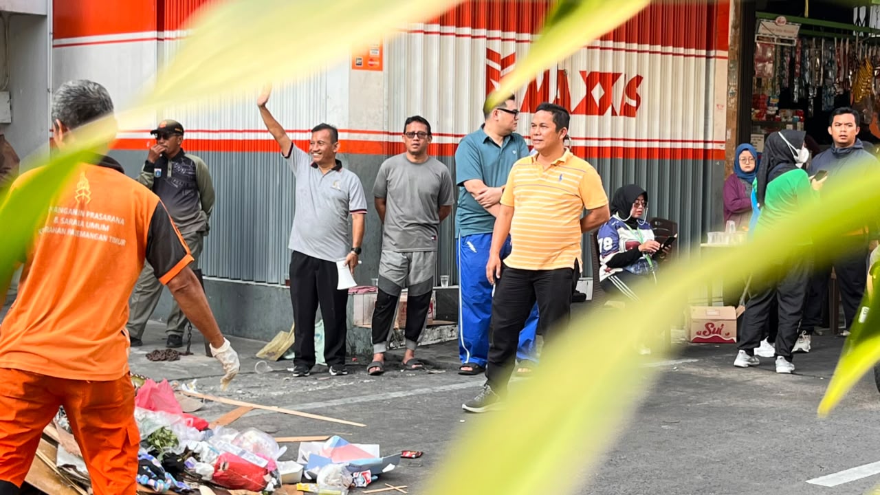 Kerja Bakti RW 09 Wilayah Kelurahan Pademangan Timur Pada hari Minggu, 5 Juli 2026 2