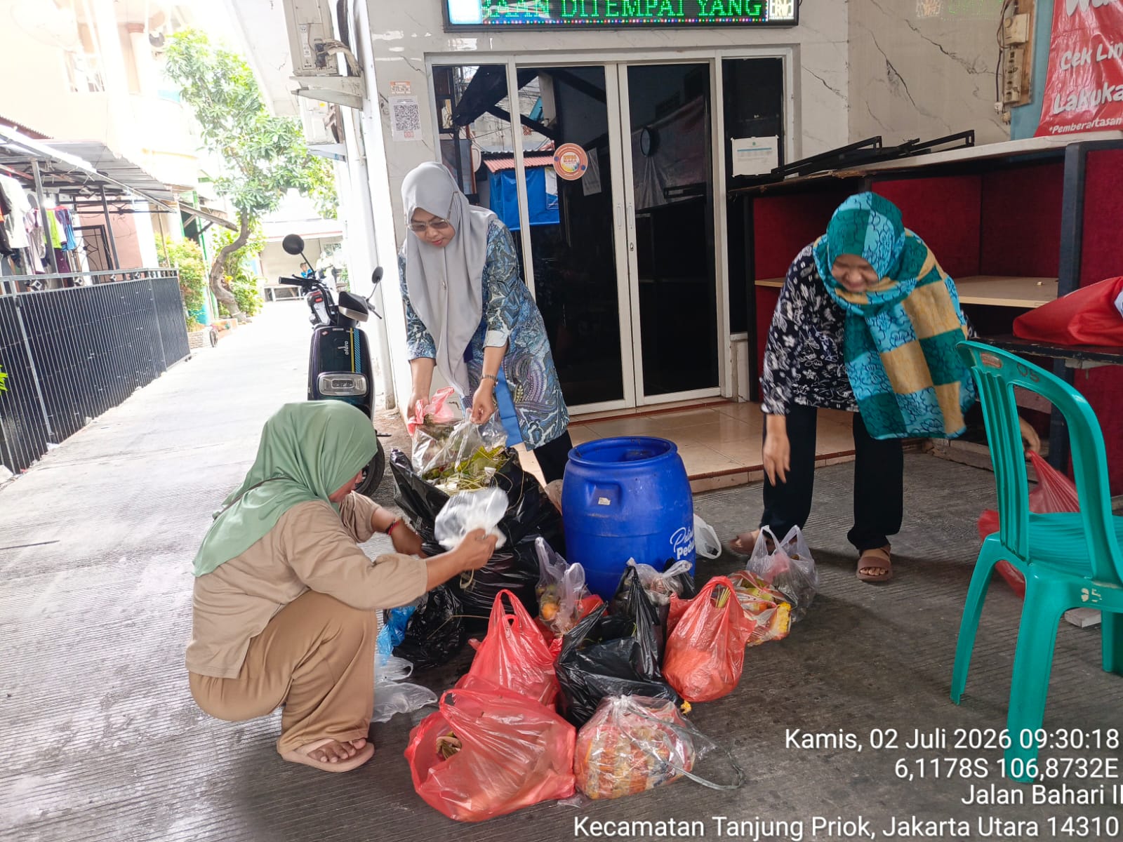 Monitoring Gerakan Pemilahan Sampah dan Sistem Penginputan Web Gerakan Pemilahan Sampah di RW.05 dan RW.06 Kelurahan Tanjung Priok 1