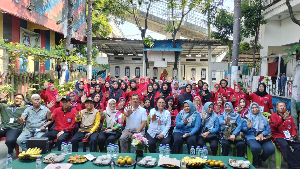 Kegiatan Pemberantasan Sarang Nyamuk (PSN) di Wilayah RW.09 Kelurahan Tanjung Priok 4