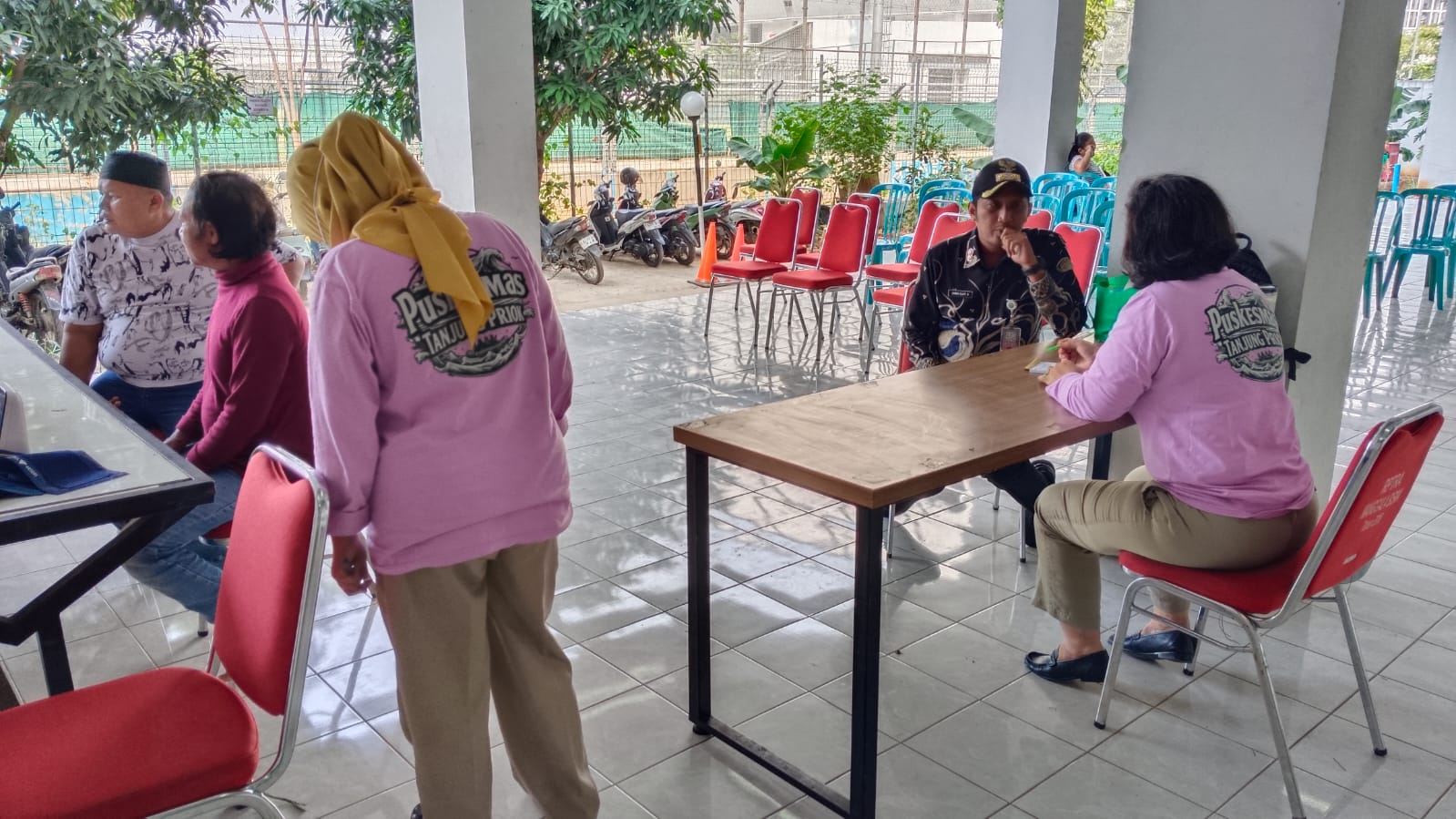 Kelurahan Papanggo Gelar Puskesmas Keliling dan Aksi Bersih Lingkungan untuk Tingkatkan Kesehatan serta Kebersihan Wilayah 1