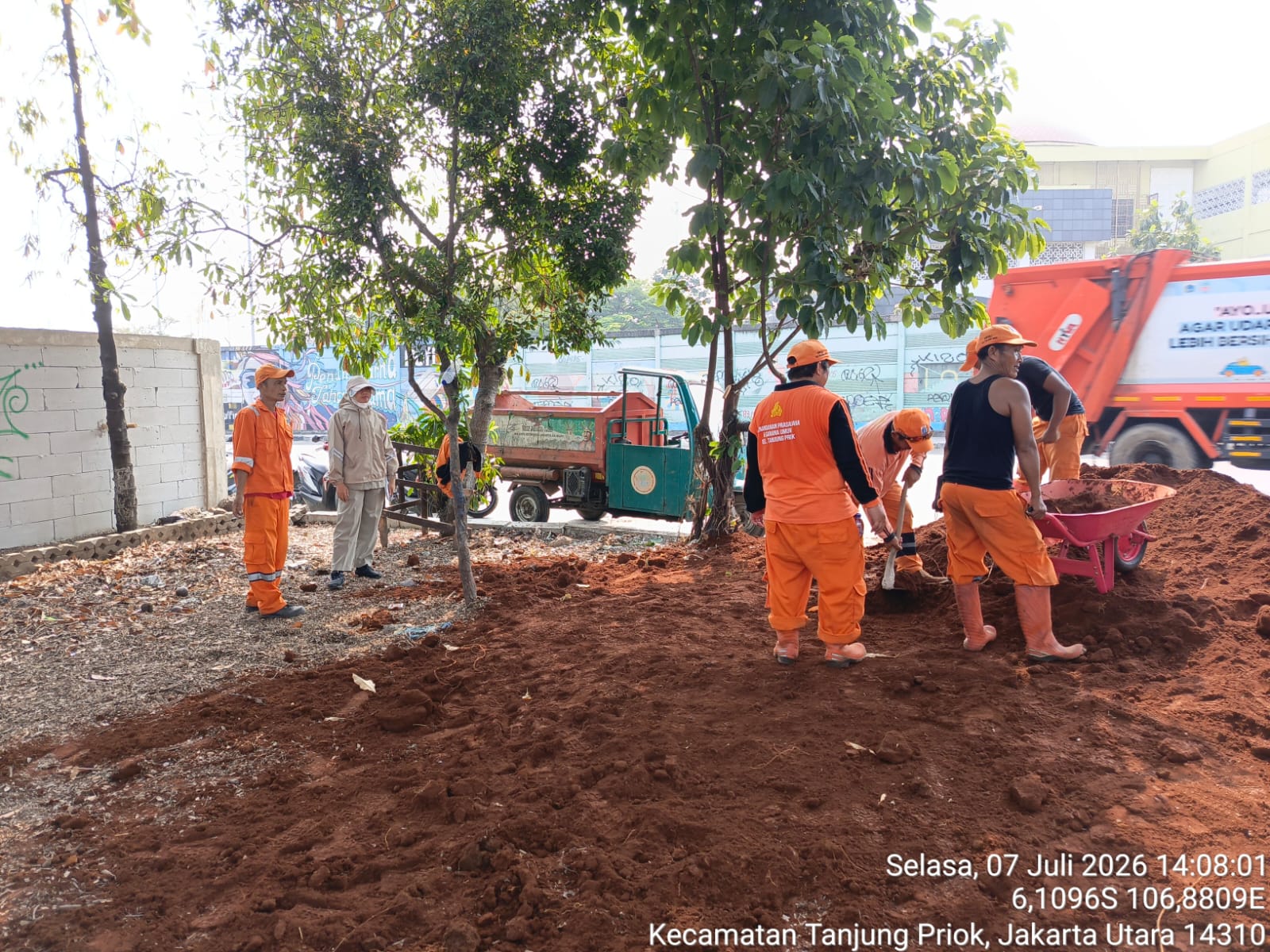 Penataan Taman LPS Terminal Tanjung Priok 4