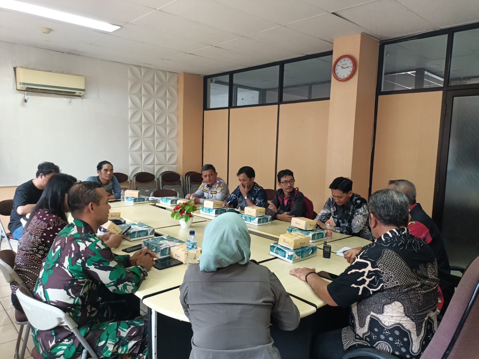 Kecamatan Pademangan Gelar Rakor Penertiban PKL dan Pendataan Rumah Kost untuk Wujudkan Ketertiban Umum 1