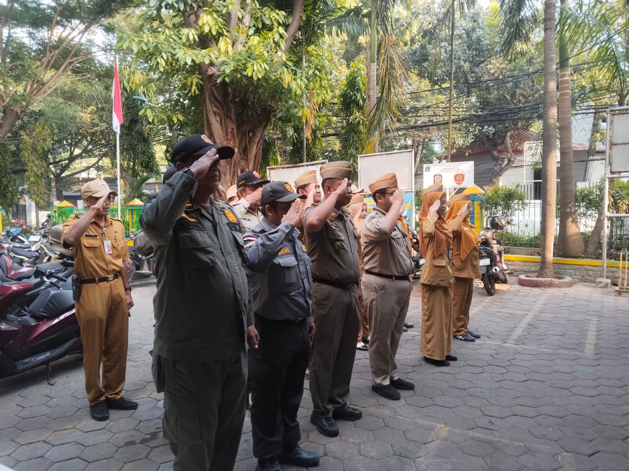 Kegiatan Apel Pagi ASN Kelurahan Pademangan Barat 2