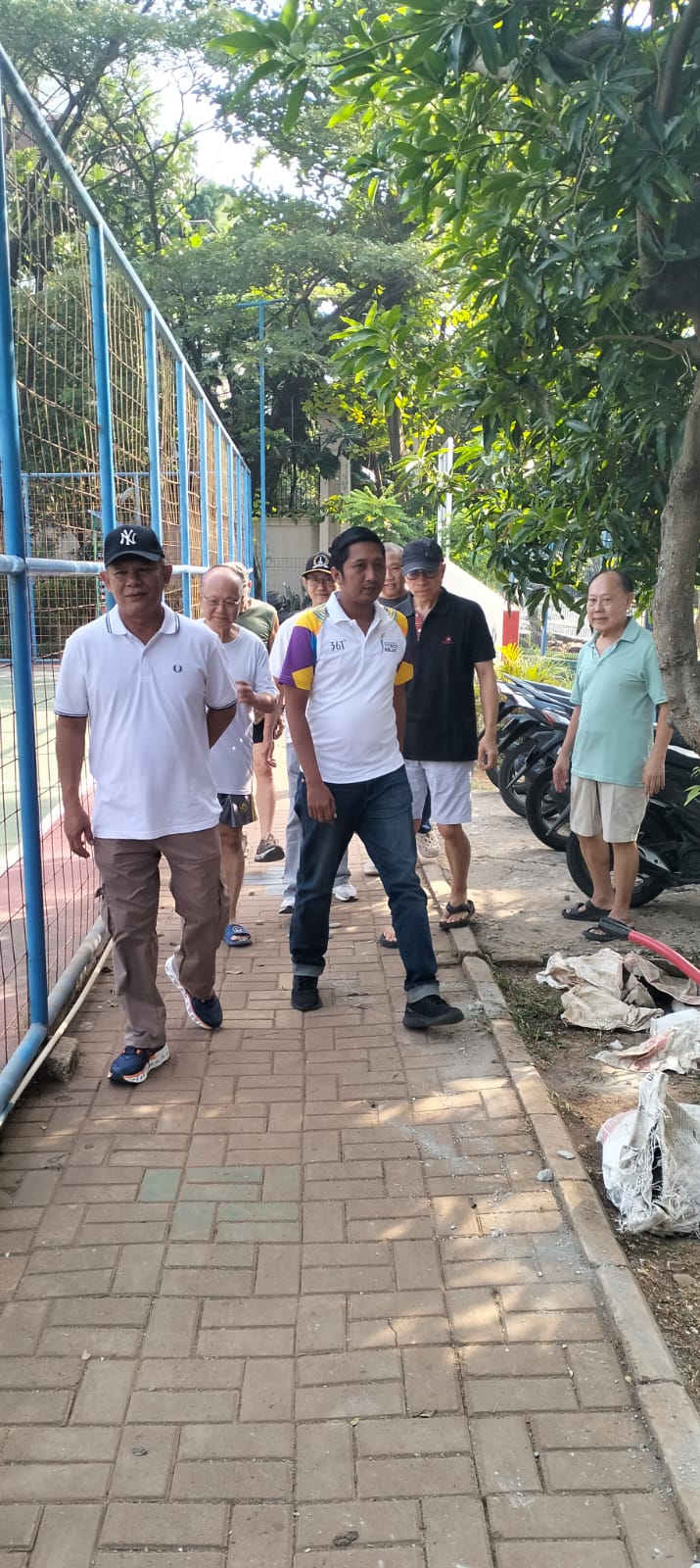 Kolaborasi Pemerintah dan Warga, Kerja Bakti di RPTRA Manggala Bisma Wujudkan Lingkungan Bersih dan Sehat 1