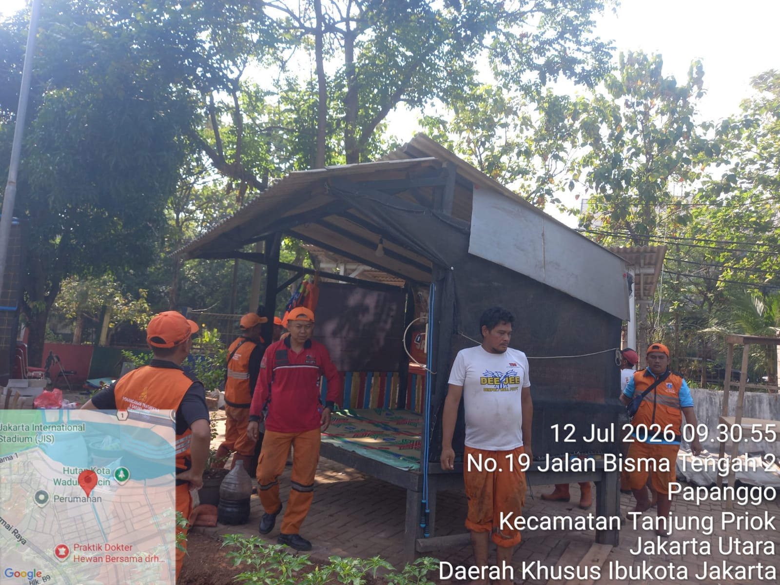 Kolaborasi Pemerintah dan Warga, Kerja Bakti di RPTRA Manggala Bisma Wujudkan Lingkungan Bersih dan Sehat 9