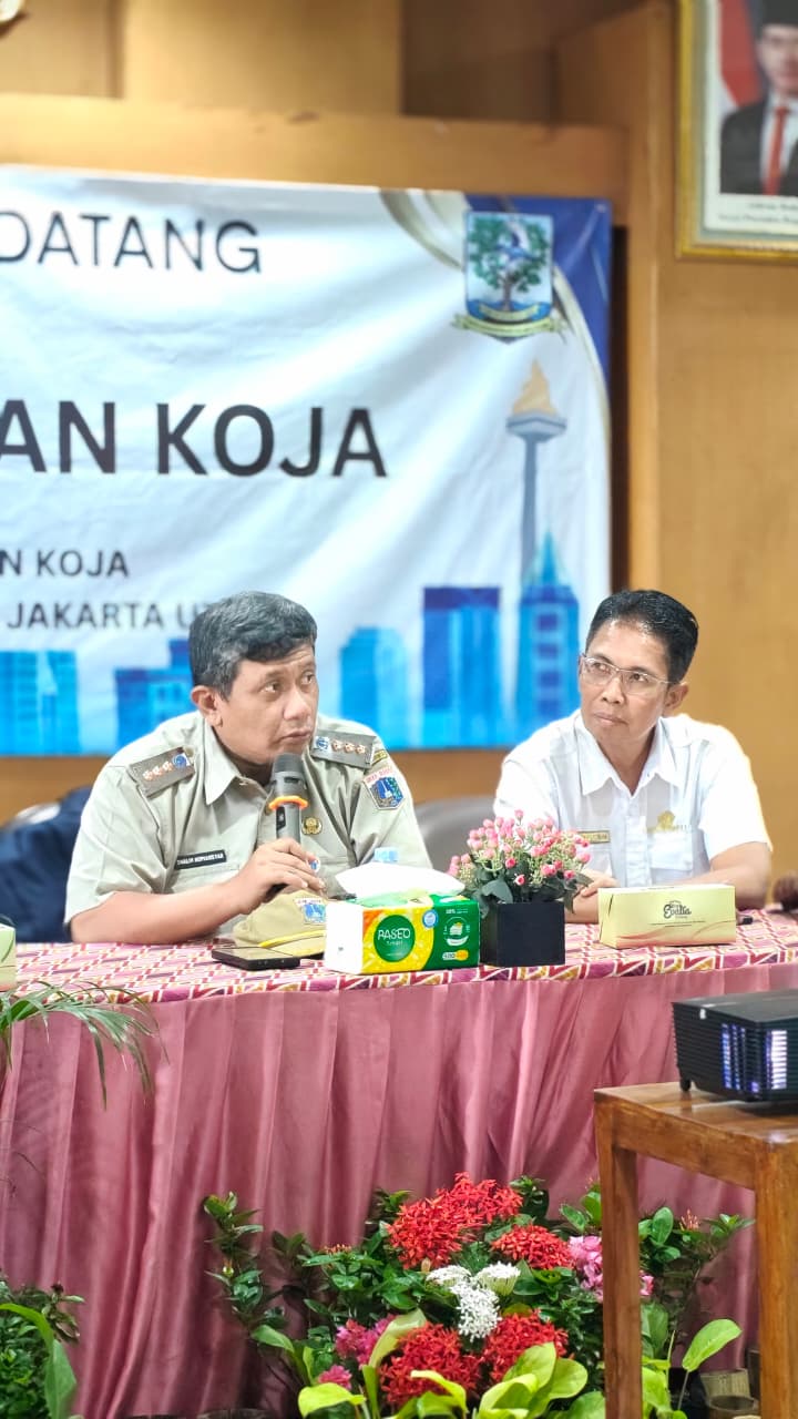 Lurah Rawa Badak Selatan Hadiri Rapat Koordinasi Mingguan Tingkat Kecamatan Koja 4