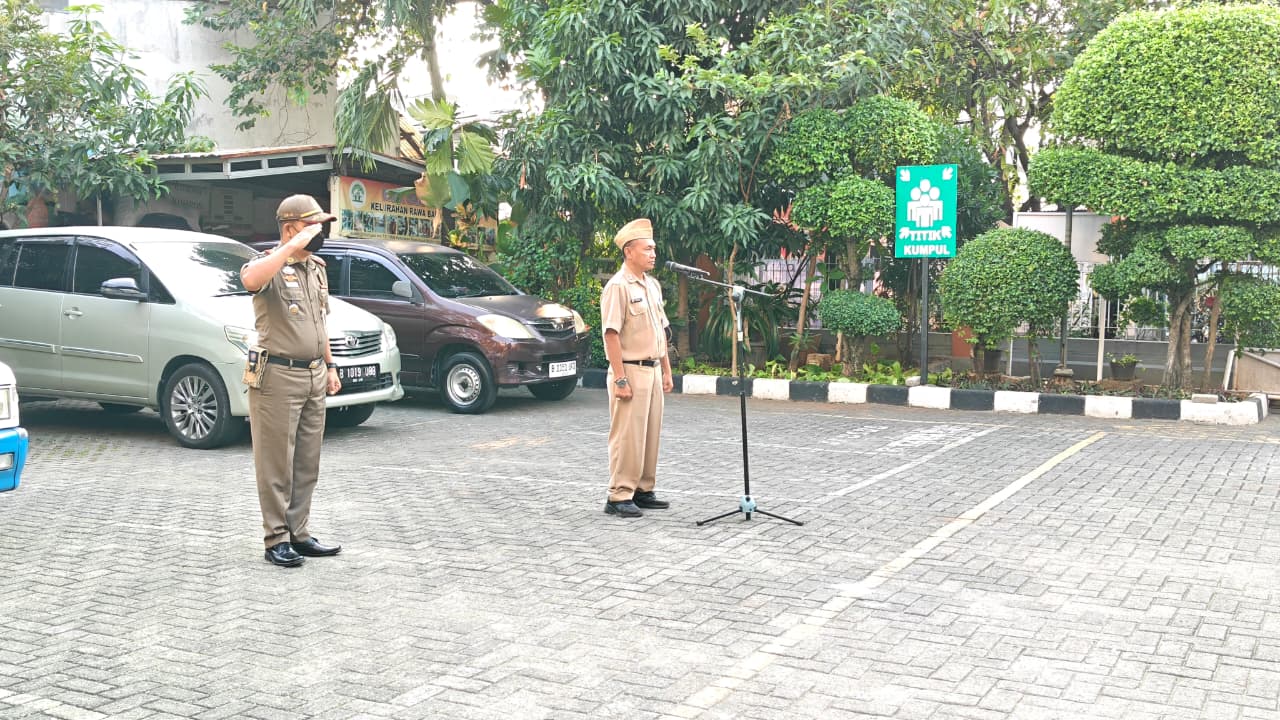Apel Pagi Tingkat Kelurahan Rawa Badak Selatan Perkuat Disiplin dan Sinergi Pelayanan Publik 1