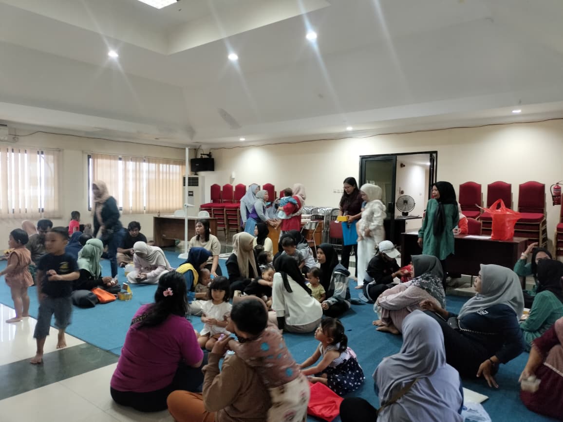 Kegiatan Pemberian Makanan Tambahan (PMT) Lokal di Kelurahan Tanjung Priok 1