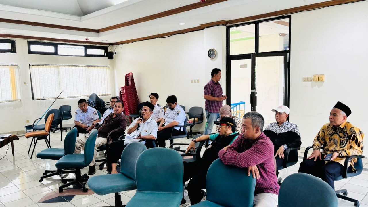 Kelurahan Pademangan Barat Gelar Rapat Pembahasan Standar Pelayanan Libatkan Berbagai Pemangku Kepentingan 2