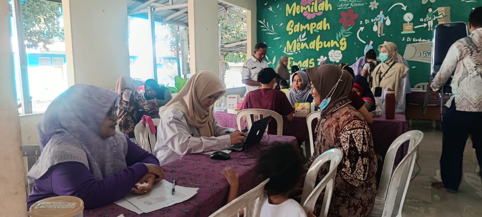 Wujudkan Masyarakat Sehat Kelurahan Kelapa Gading Timur Pantau Posyandu RW 003 4