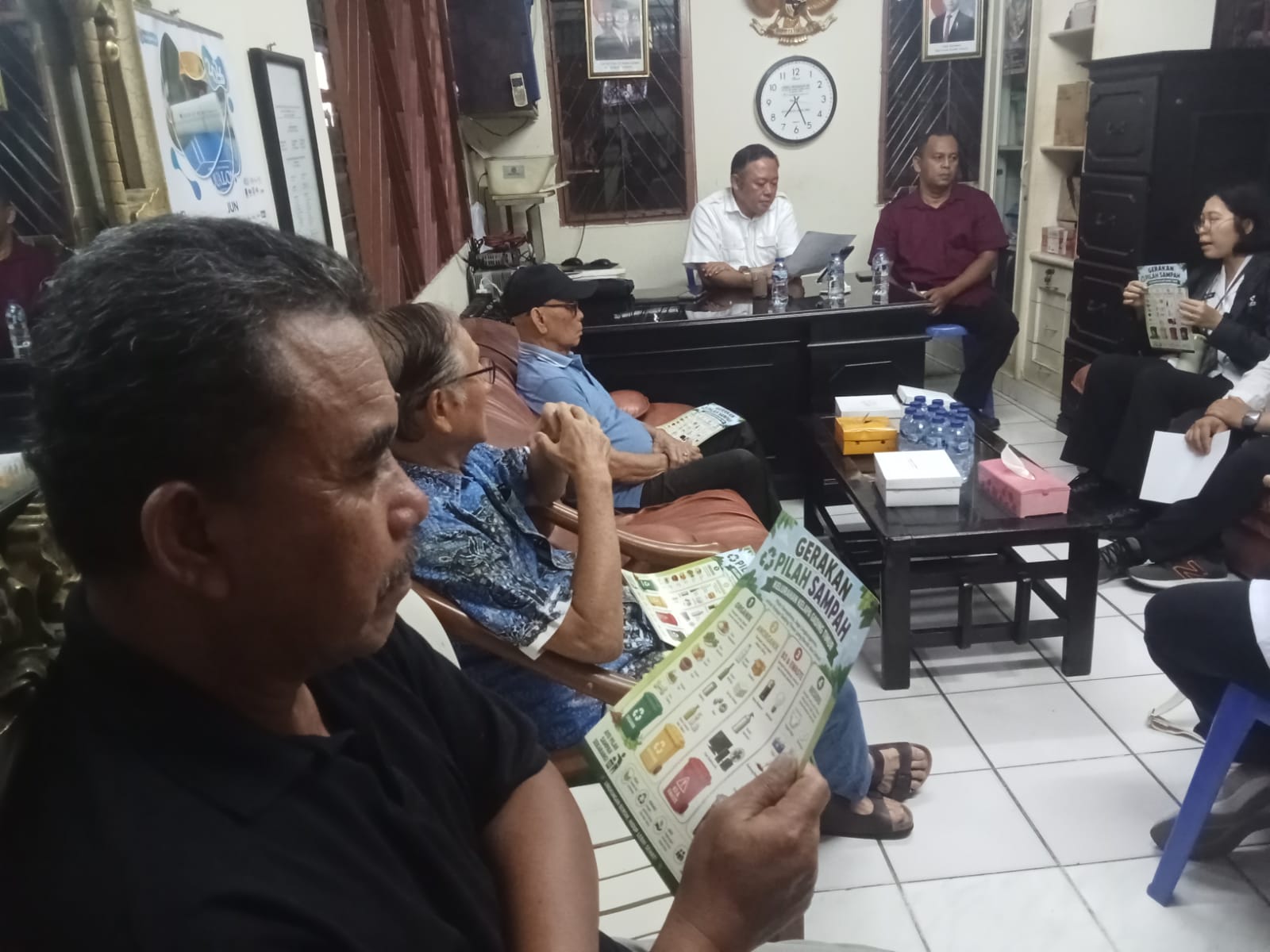 Edukasi Pilah Sampah dari Rumah, Kelurahan Kelapa Gading Timur Ajak Warga RW 017 Peduli Lingkungan 2