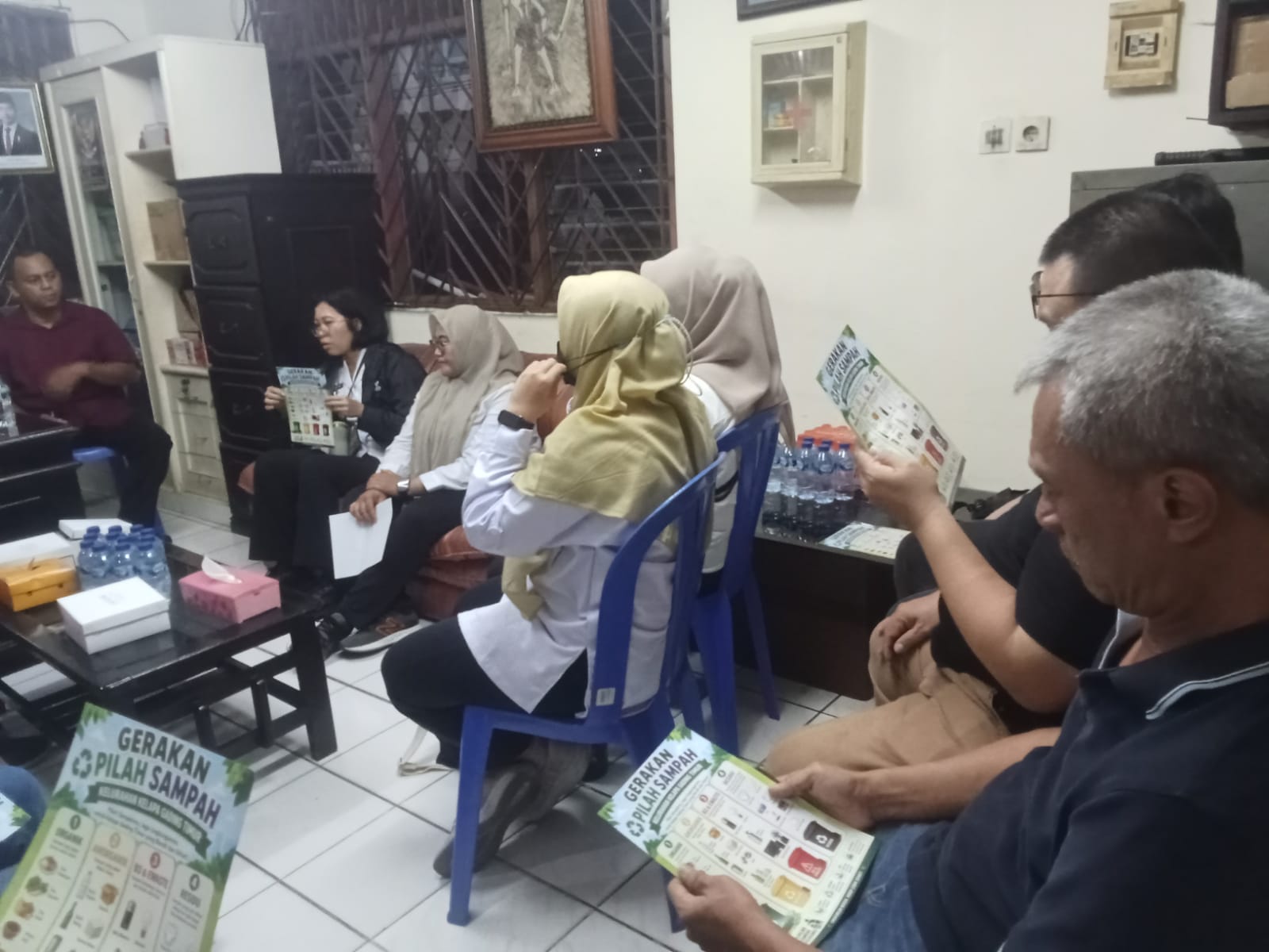 Edukasi Pilah Sampah dari Rumah, Kelurahan Kelapa Gading Timur Ajak Warga RW 017 Peduli Lingkungan 4