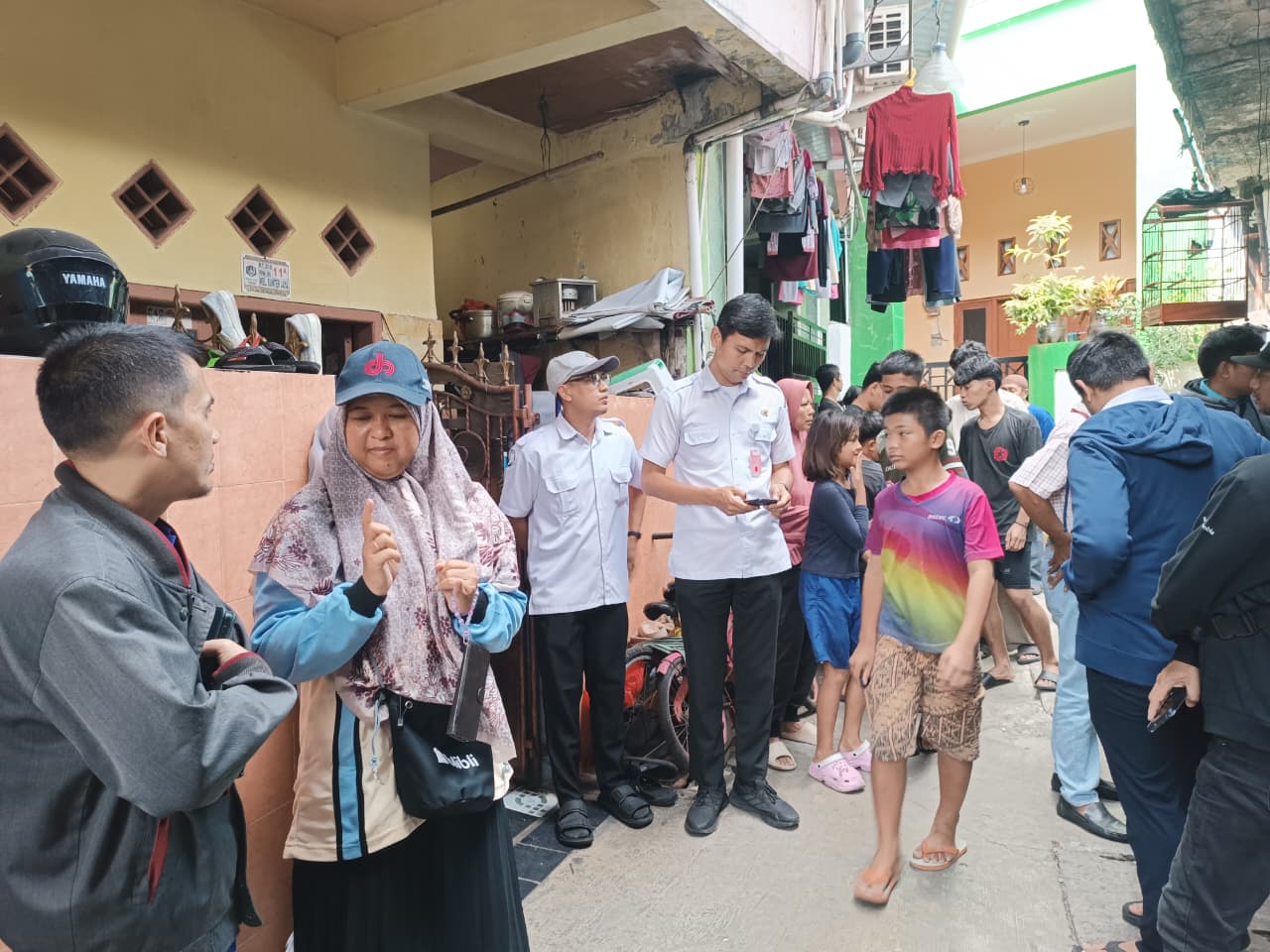 laporan masyarakat mengenai adanya penemuan jenazah seorang warga di lingkungan RT 08 RW 06, Kelurahan Sunter Jaya 5