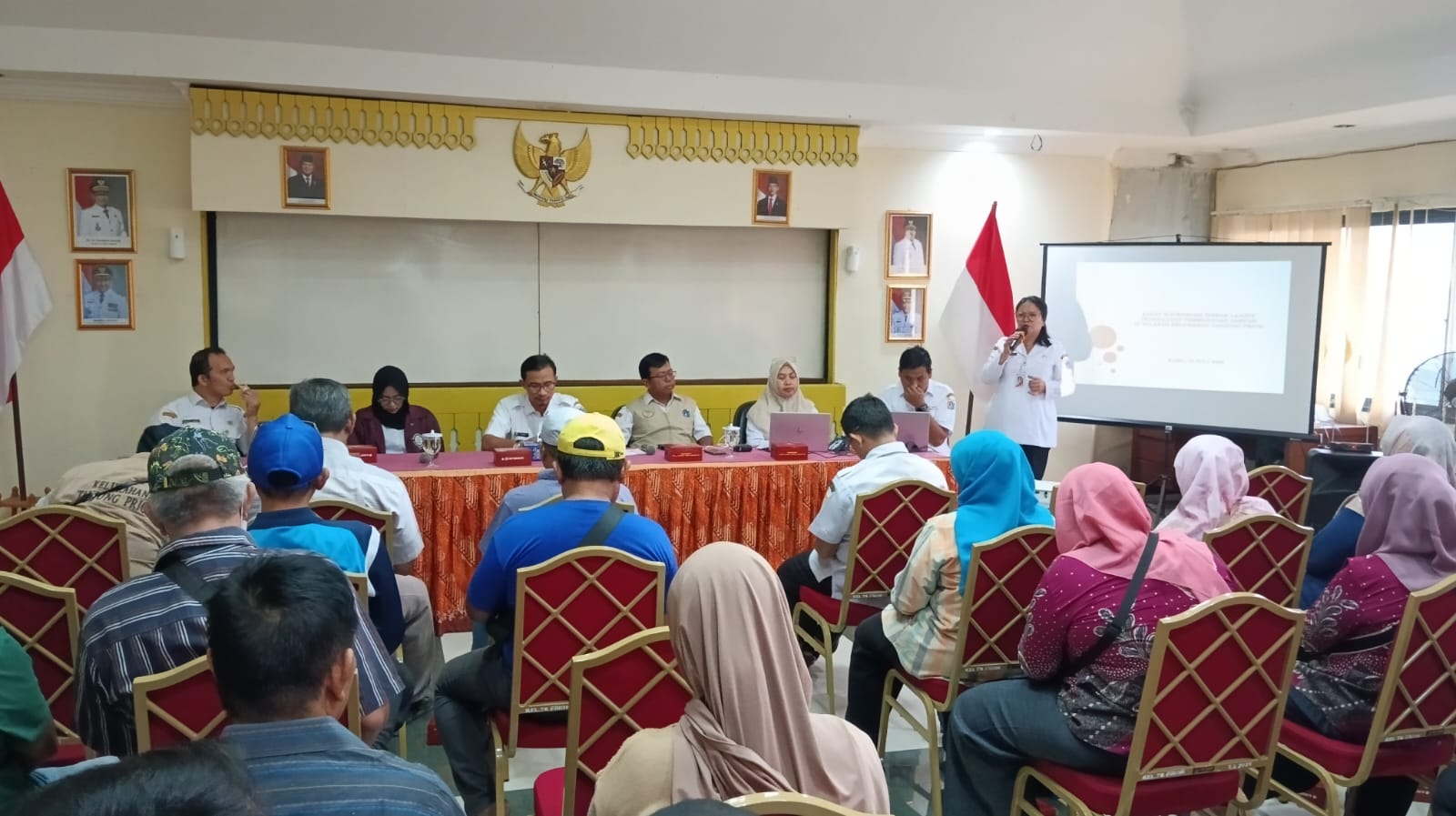 Rapat Koordinasi Tindak Lanjut Penanganan Pembuangan Sampah di Wilayah Kelurahan Tanjung Priok 4