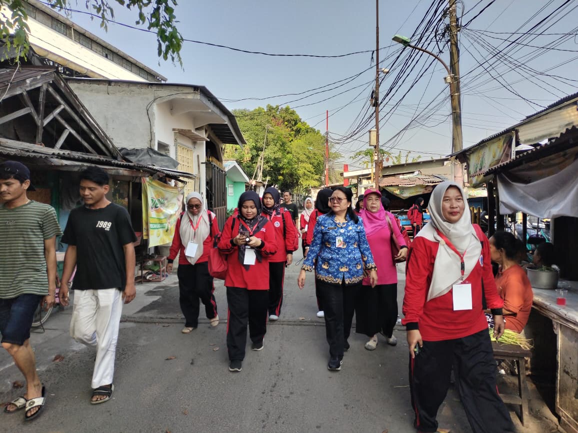 Kegiatan Gerakan Pemberantasan Sarang Nyamuk (Grebek PSN) di RW.11 Kelurahan Tanjung Priok 4