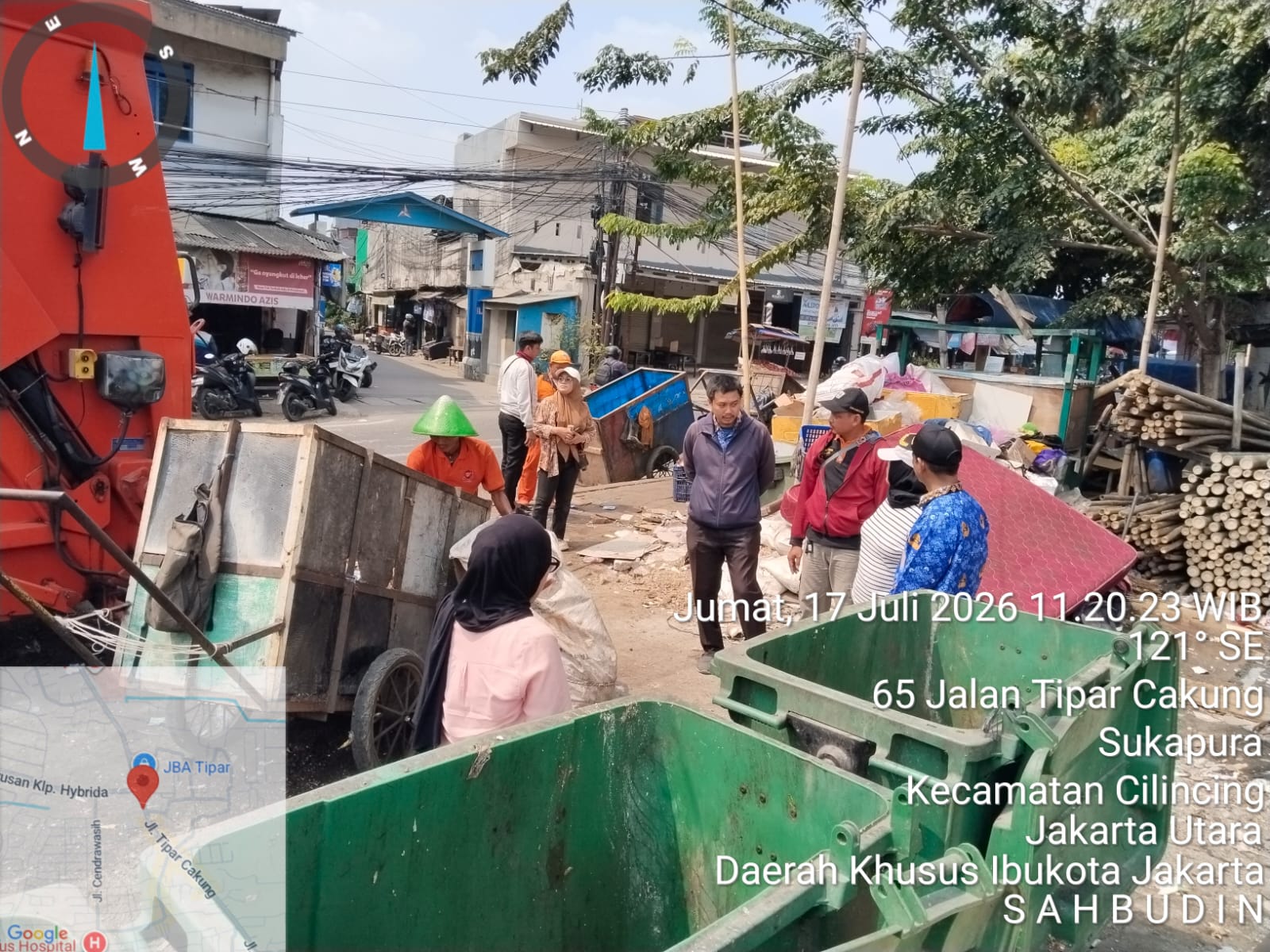 Sinergi Atasi Sampah: Anggota DPRD Bu Neneg Hasanah dan Lurah Sukapura Tinjau TPS RW 02 1