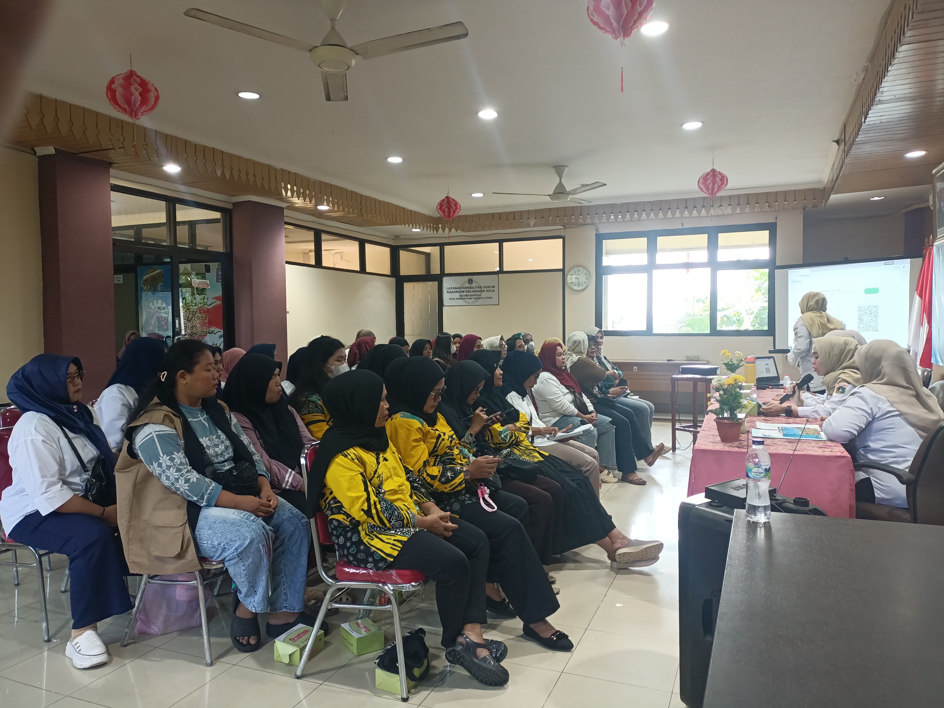 Sosialisasi Pencegahan dan Penanganan Stunting Tingkat Kelurahan Koja Tahun 2026. 2