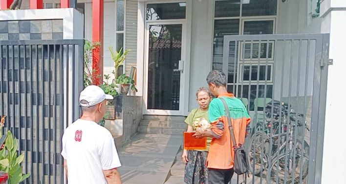 Monitoring dan Evaluasi Gerakan Pemilahan Sampah dari Sumbernya di RW 011 Perkuat Budaya Pengelolaan Sampah Berkelanjutan 1