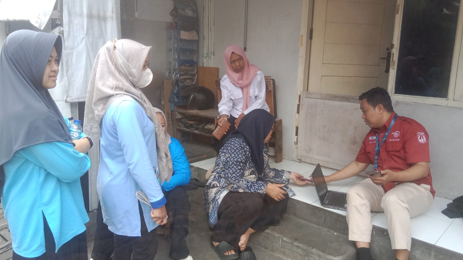 Monitoring Posyandu Balita dan Layanan Jemput Bola IKD Hadir di RW 004 Kelurahan Kelapa Gading Timur 6