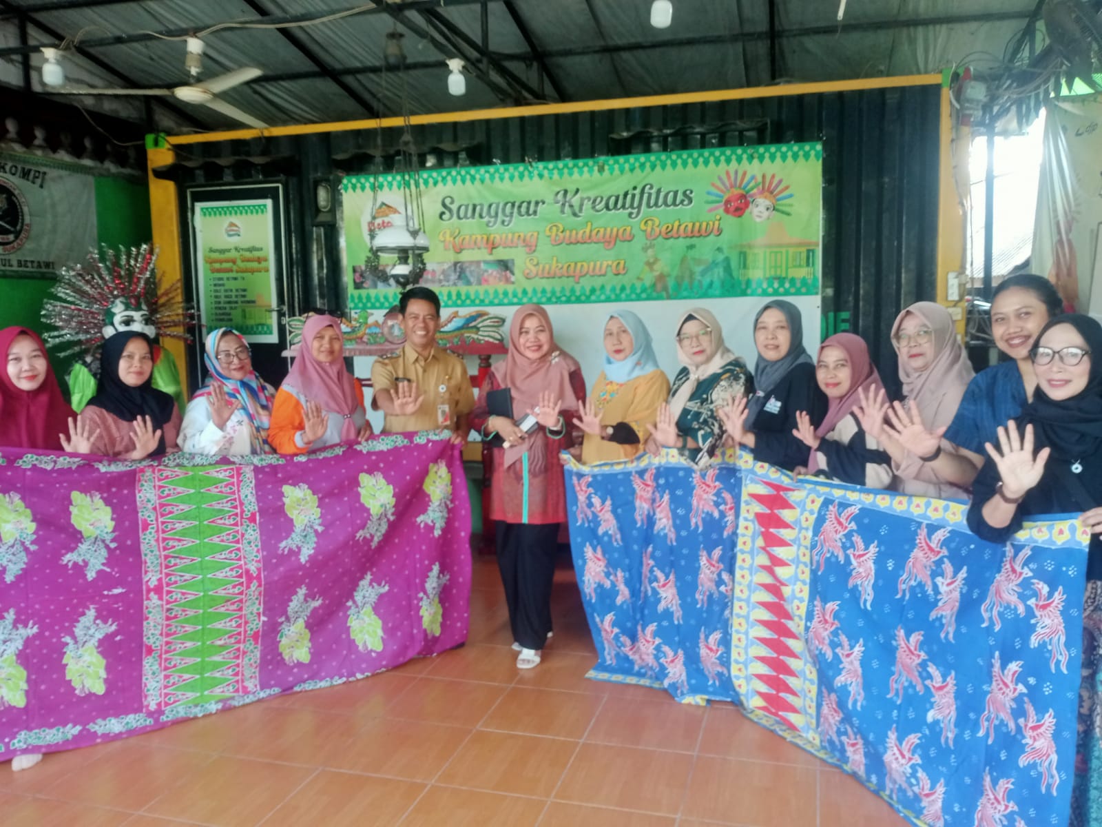 Lestarikan Budaya dan Dorong Ekonomi Kreatif, Pelatihan Membatik Tahun 2026 di Kampung Budaya Betawi Sukapura Resmi Ditutup 1
