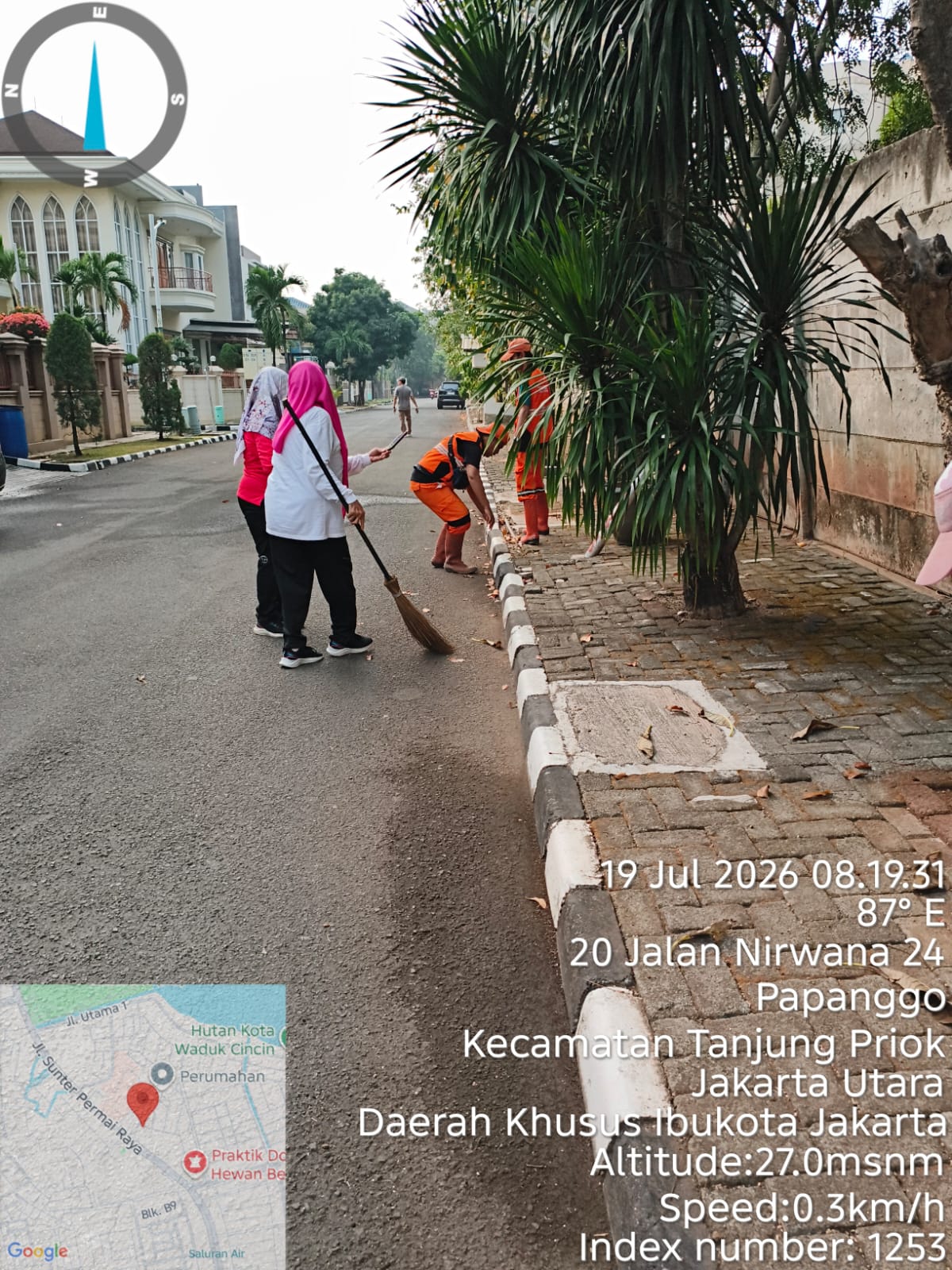 Kerja Bakti di RW 013, Wujud Kolaborasi Masyarakat dan Pemerintah Menjaga Kebersihan Lingkungan 1