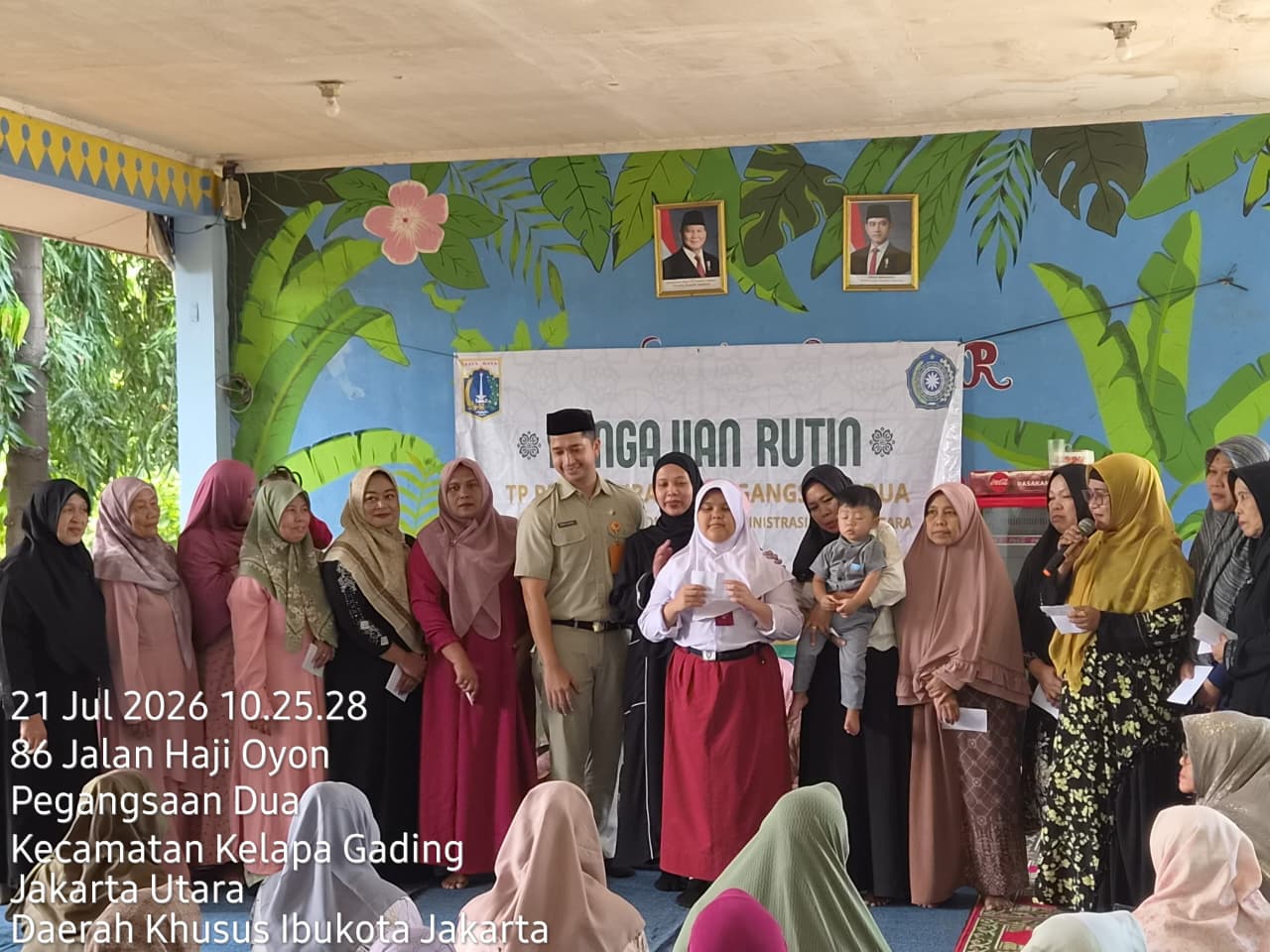 Pengajian Rutin Bulanan PKK Perkuat Keimanan dan Kepedulian Sosial di Kelurahan Pegangsaan Dua 1