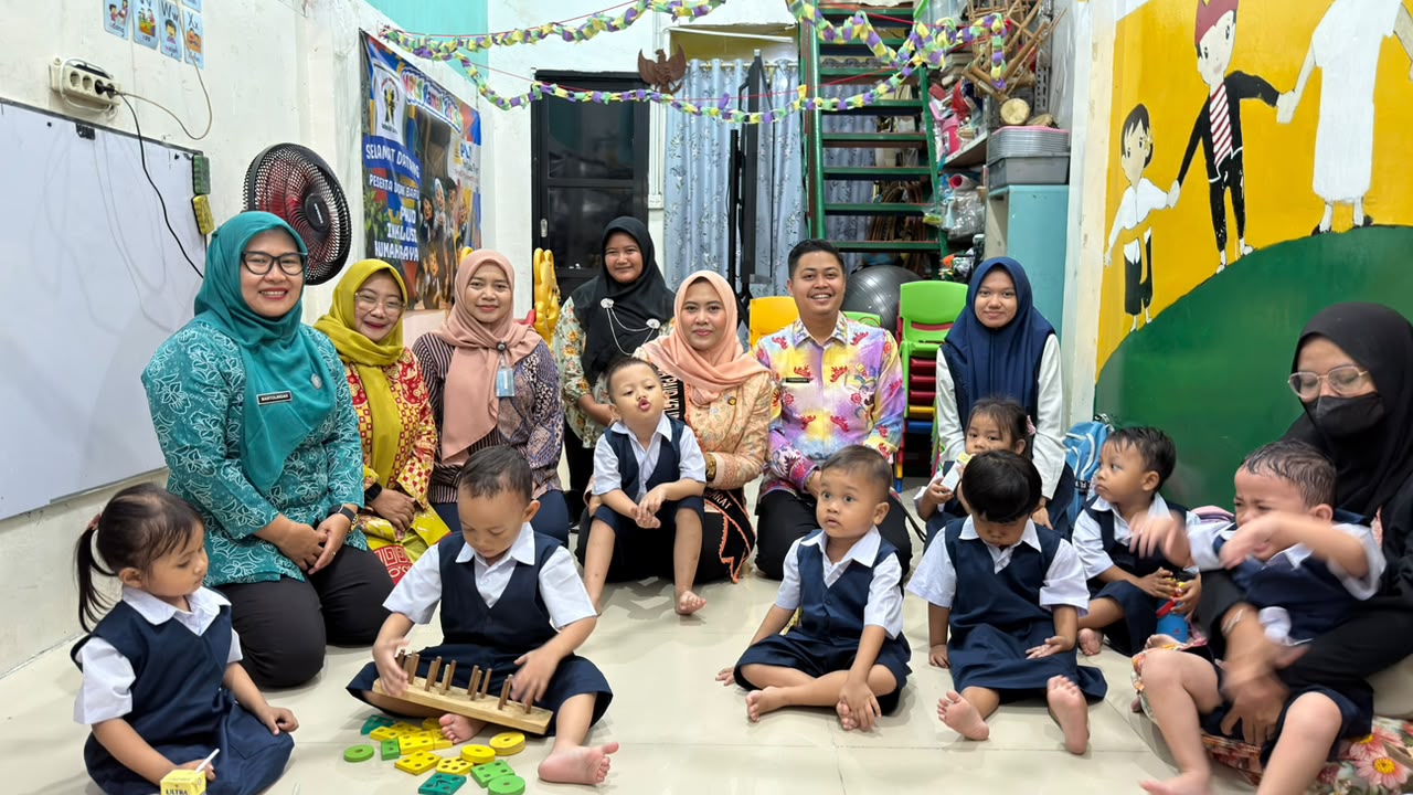 Peringati Hari Anak Nasional 2026, Bunda PAUD Kelurahan Pademangan Barat Kunjungi PAUD Inklusi Rumah Raya 1