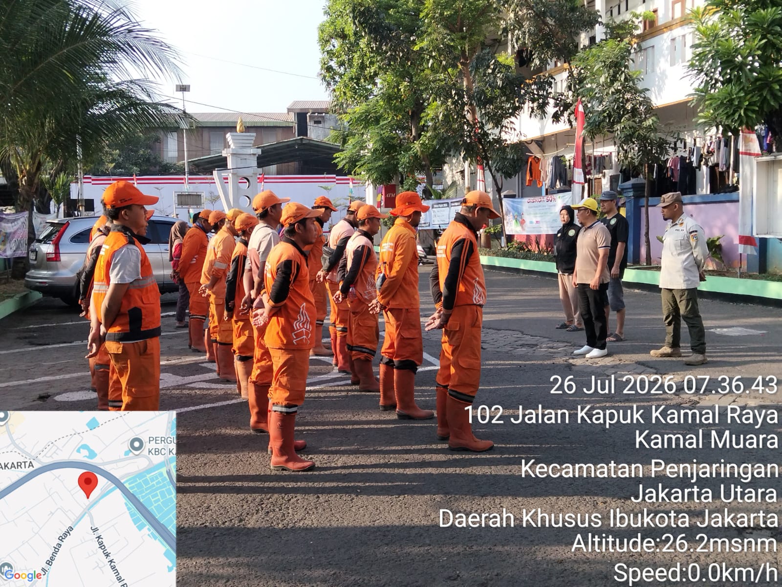 Semangat Gotong Royong Warga RT 12 RW 01 Kamal Muara Perkuat Kepedulian terhadap Kebersihan Lingkungan 1