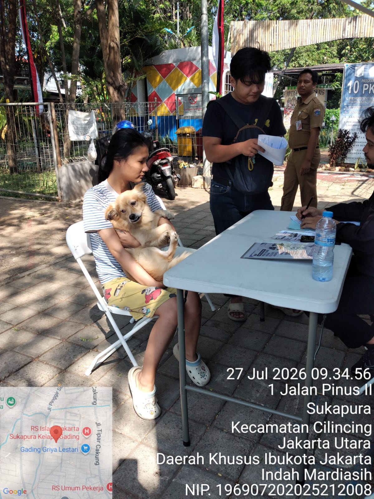 Tingkatkan Kesejahteraan Hewan Peliharaan, Kelurahan Sukapura Monitoring Klinik Hewan Keliling di RPTRA Pinus 1