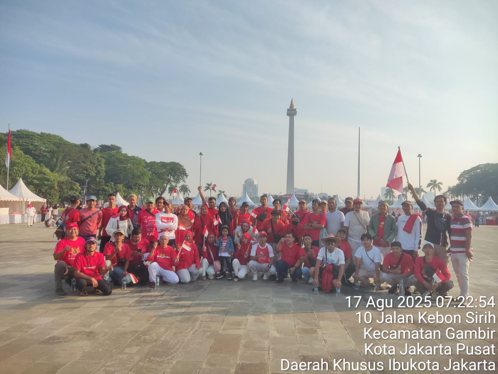 paket wisata jakarta tugu monas